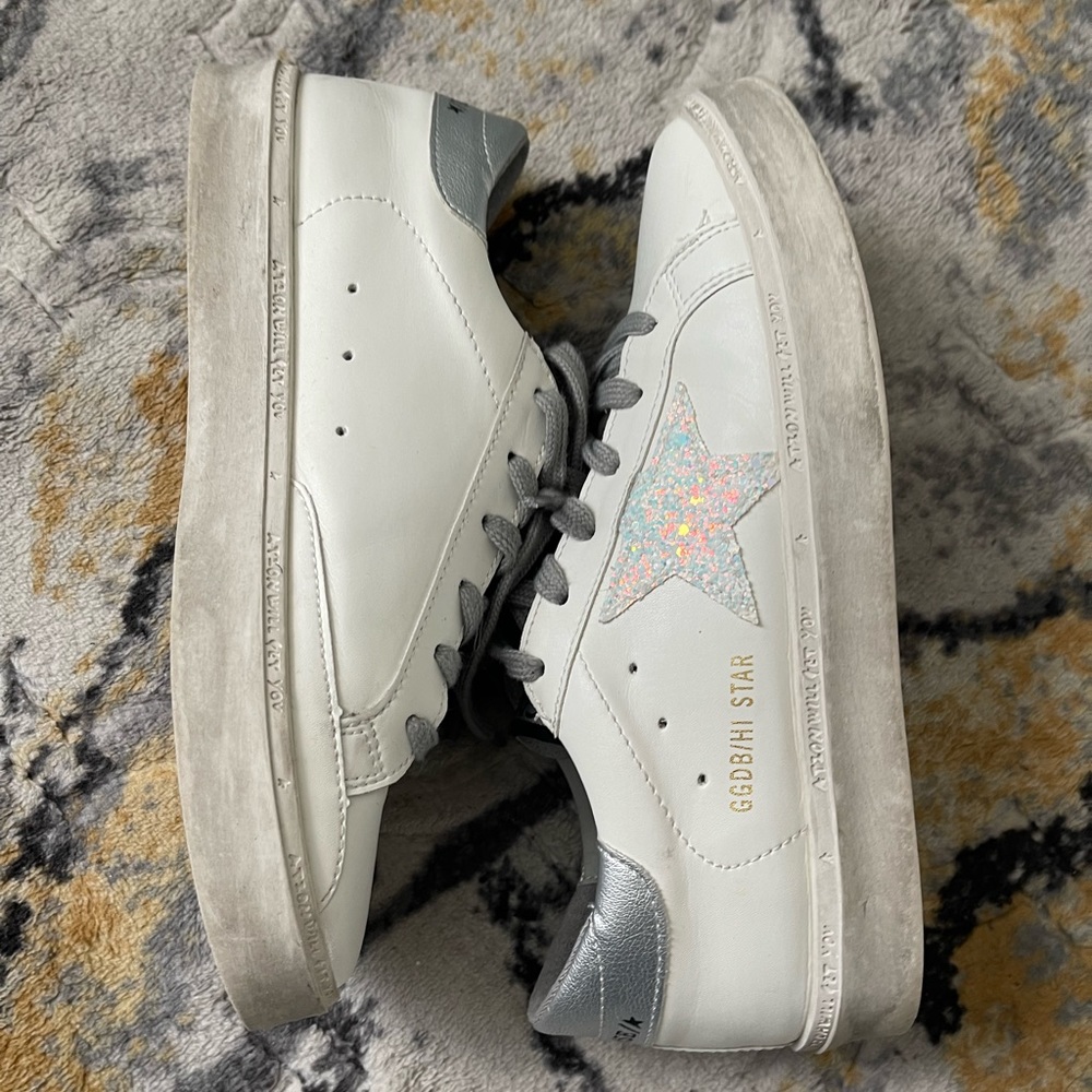 Golden Goose tennis shoes
